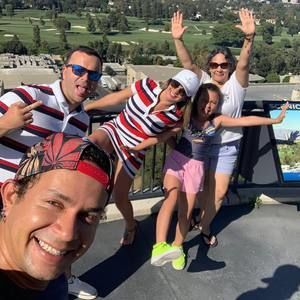 Meet your Posher, Jhon